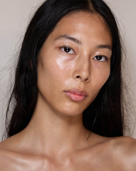 spring 2025 makeup trends fresh skin at Prabal Gurung